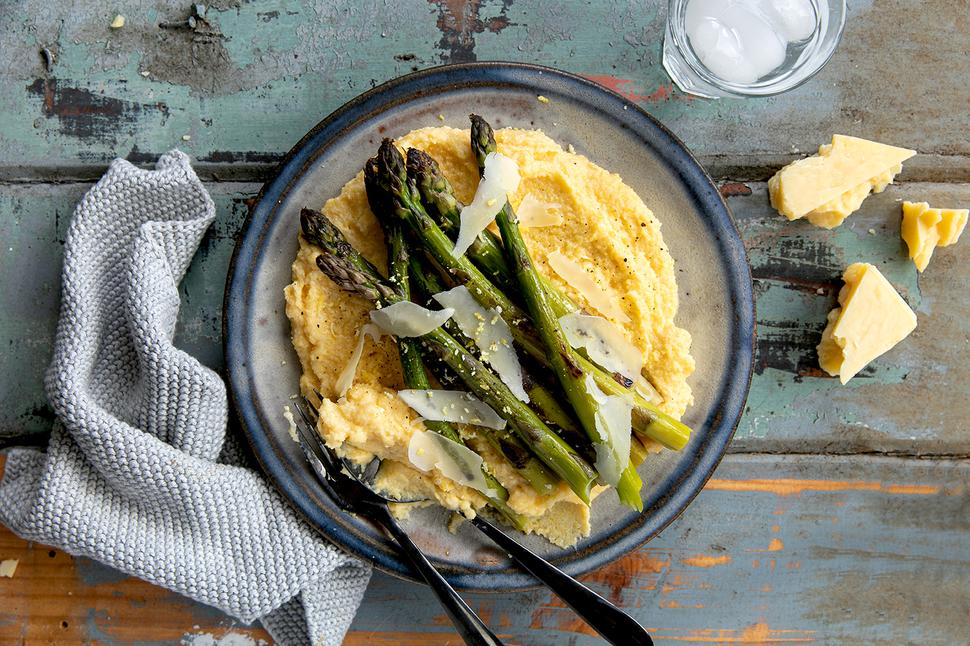 Cheesy Polenta Makes Roasted Asparagus That Much Better